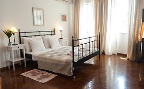 Indigo Inn Rooms